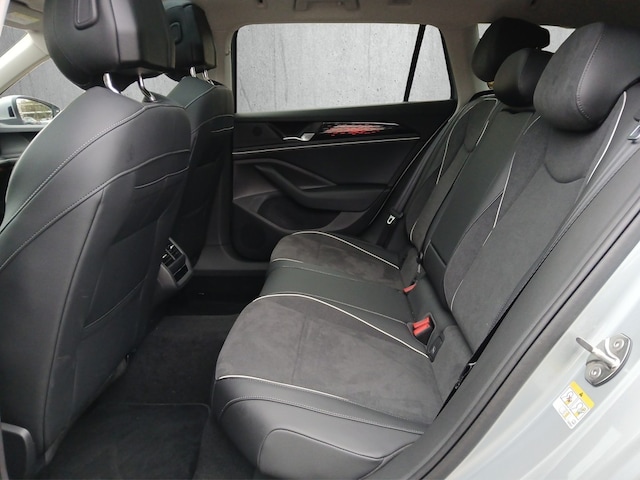 Volkswagen Passat Business DSG