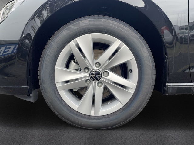 Volkswagen Golf 1.5 TSI Golf VIII