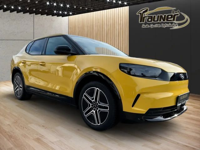 Ford Capri Premium RWD