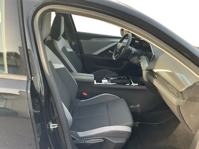 Opel Astra 1.6 Turbo Edition Turbo