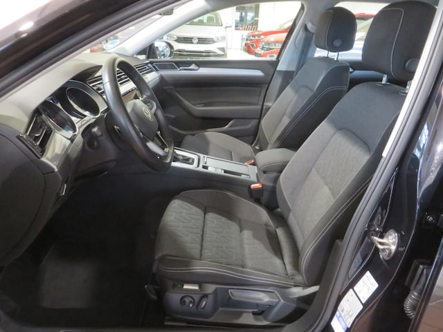 Volkswagen Passat 1.5 TSI Business DSG Variant