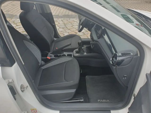 Skoda Fabia Active