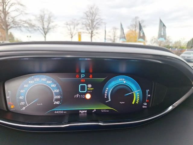 Peugeot 3008 EAT8 GT-Line Hybrid4