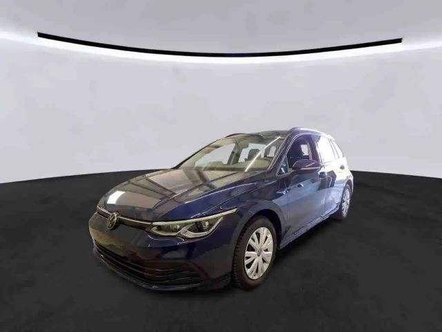 Volkswagen Golf 1.5 eTSI DSG Life Variant