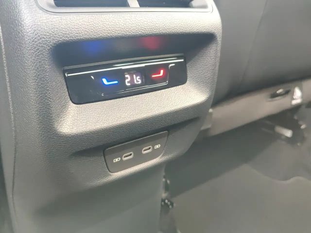 Volkswagen Tiguan 4Motion R-Line