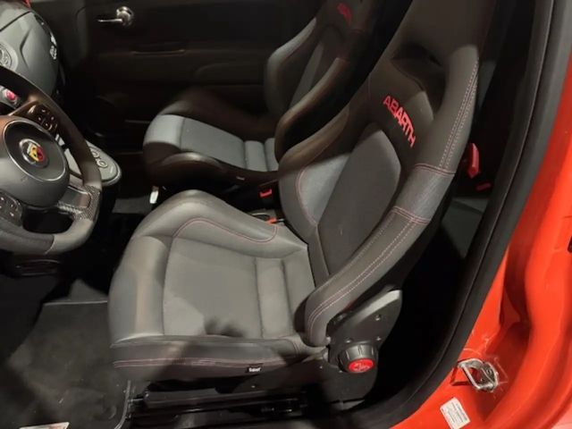 Abarth 695 Autom. Beats Navi Carplay PDC