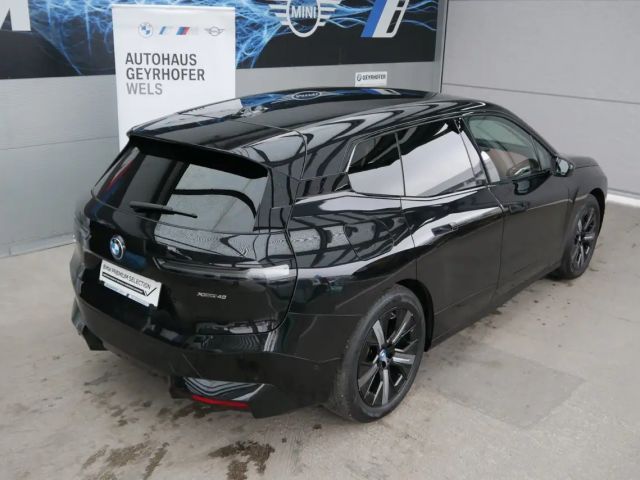 BMW iX xDrive40