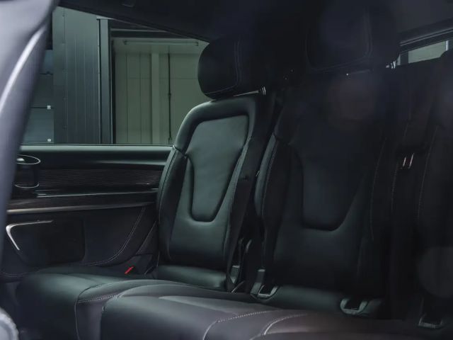 Mercedes-Benz V 300 4MATIC