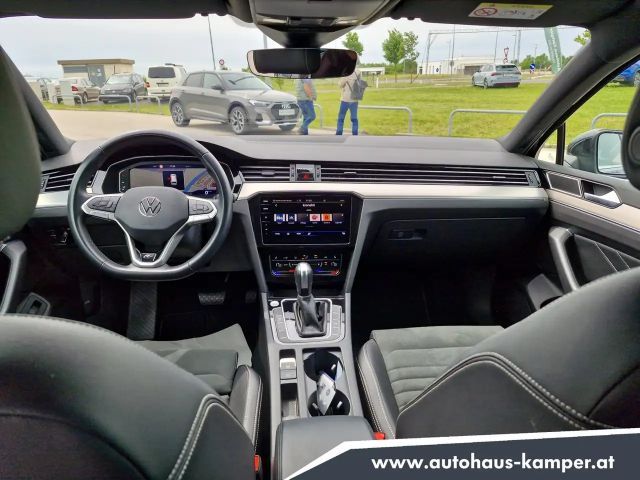 Volkswagen Passat DSG Elegance Elegance Variant