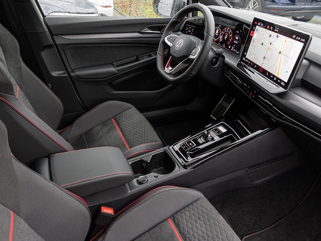 Volkswagen Golf 2.0 TSI DSG