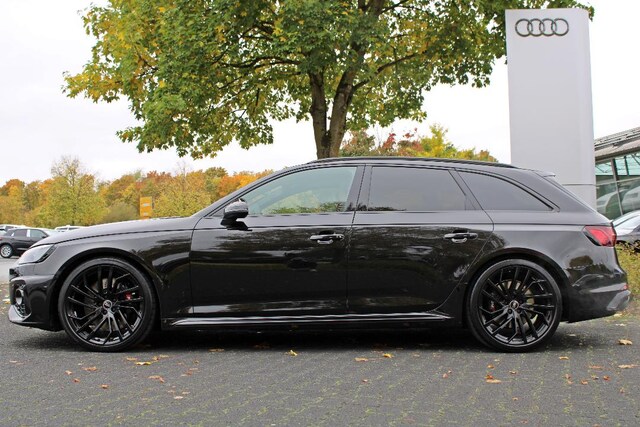 Audi RS4 Avant Quattro