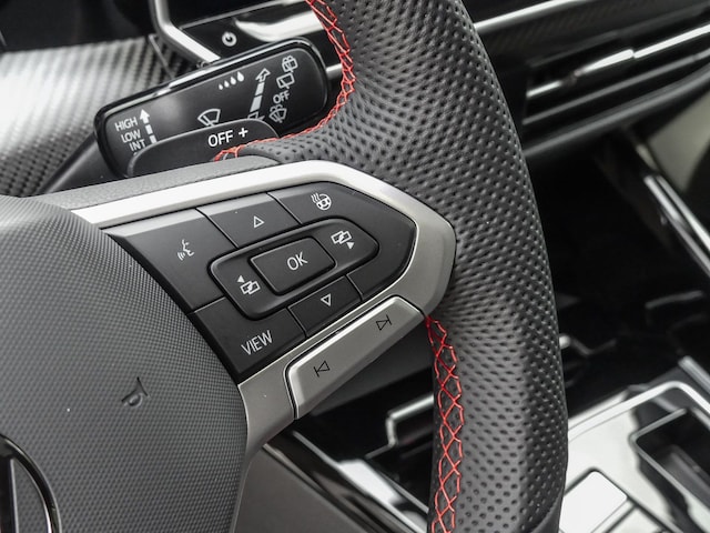 Volkswagen Golf 2.0 TSI GTI