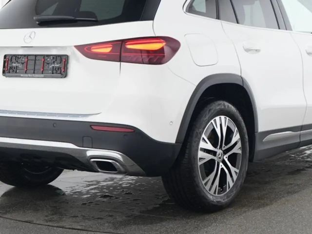 Mercedes-Benz GLA 250 GLA 250 e