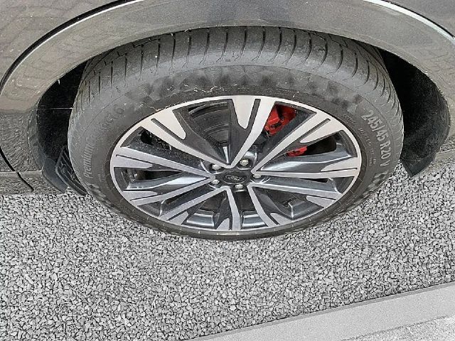 Ford Kuga Plug in Hybrid ST Line