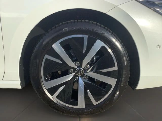 Volkswagen Passat 1.5 TSI Business DSG Variant