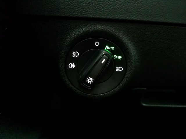 Skoda Karoq TSI *Sitzhzg*AHV*Garantie*