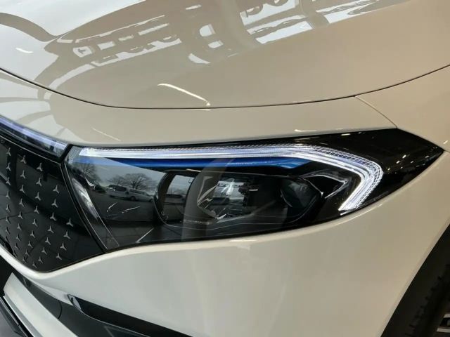 Mercedes-Benz EQB 300 4MATIC AMG Line