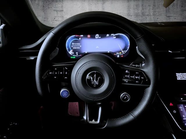 Maserati GranTurismo Trofeo