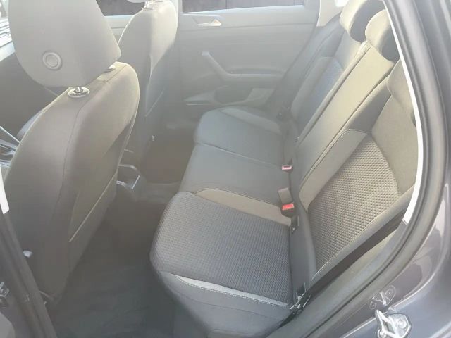 Volkswagen Polo 4Me TSI