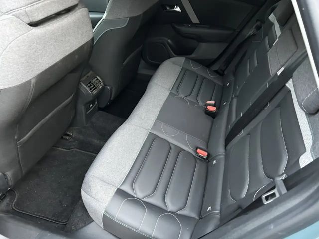 Citroën C4 PureTech Shine