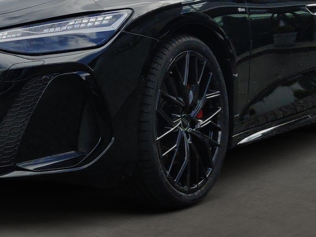 Audi A6 e-tron Avant Quattro