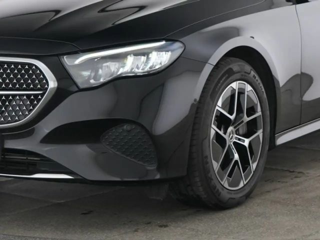 Mercedes-Benz E 220 AVANTGARDE E 220 d Sedan