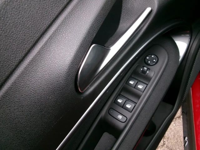 Fiat 600e 600 e RED-Edition 156Ps