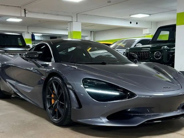 McLaren 750S COUPE MY25 CARBON EXT&INT B&W LIFT FULLOPT!