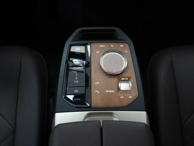 BMW iX xDrive40