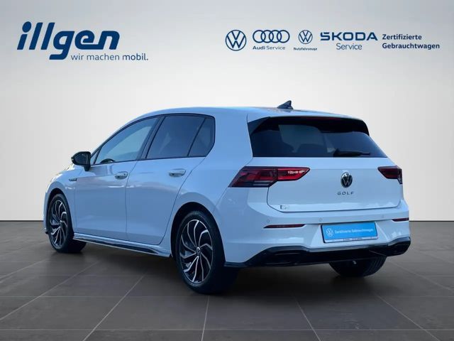 Volkswagen Golf 1.5 TSI Golf VIII R-Line Style