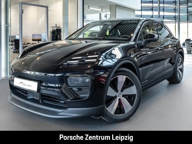 Porsche Macan 4