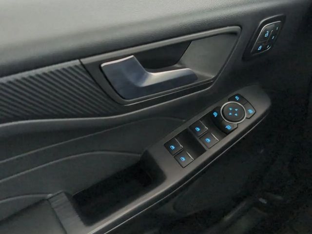 Ford Kuga Plug in Hybrid ST Line X