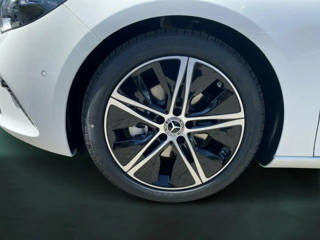 Mercedes-Benz B 180 B 180 NIGHT+AHK+DISTRO+PANO+KAM+EASYP+KEYL+MLED