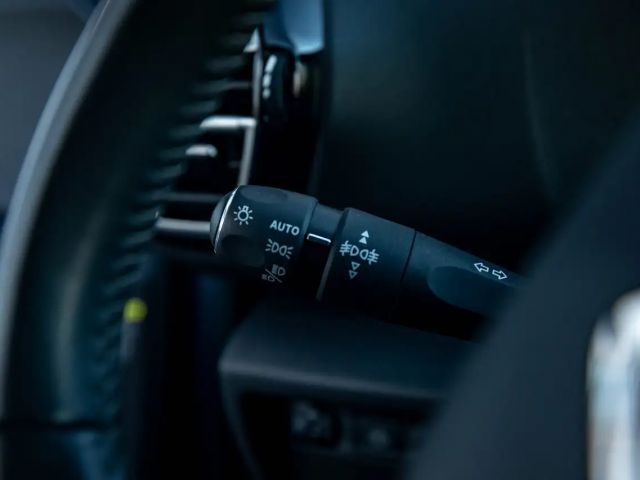 Citroën C4 1.2 Benz MT6 | Camera | Parkeersens a | Keyless...