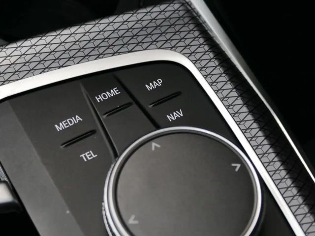 BMW 330 330e M-Sport Touring