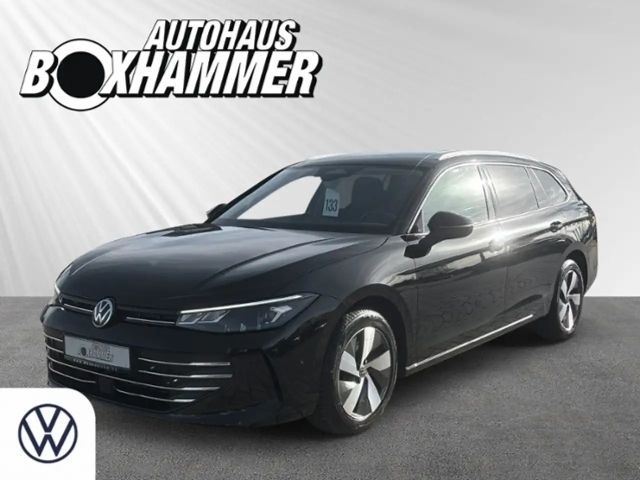 Volkswagen Passat 1.5 eTSI Business DSG Variant