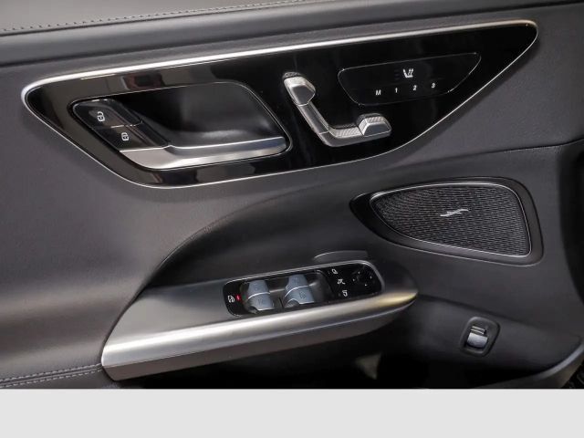 Mercedes-Benz C 220 AMG Line C 220 d