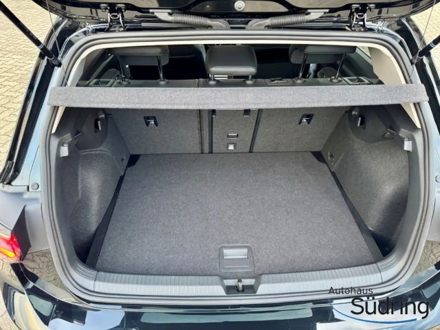 Volkswagen Golf Golf VIII IQ.Drive Style