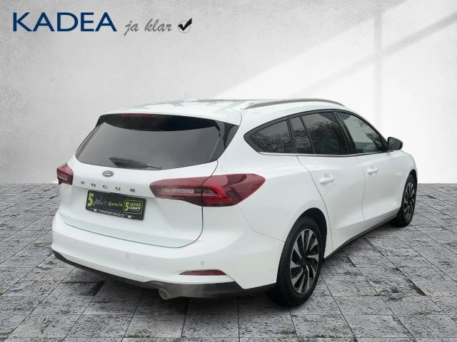 Ford Focus Titanium Wagon