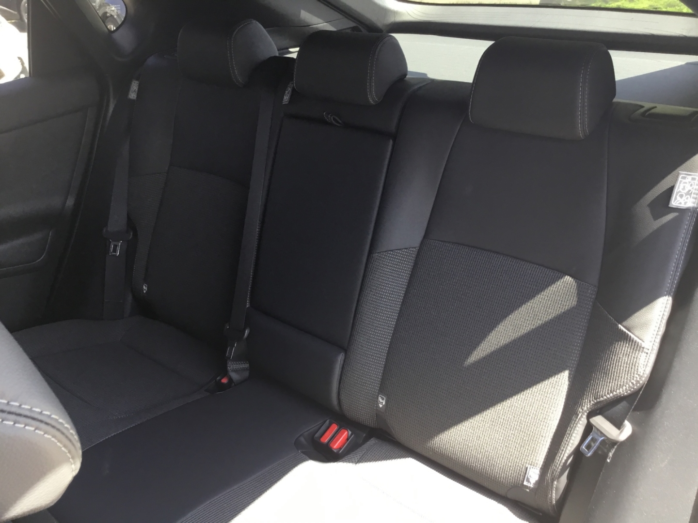 Toyota bZ4X 5-deurs Team D