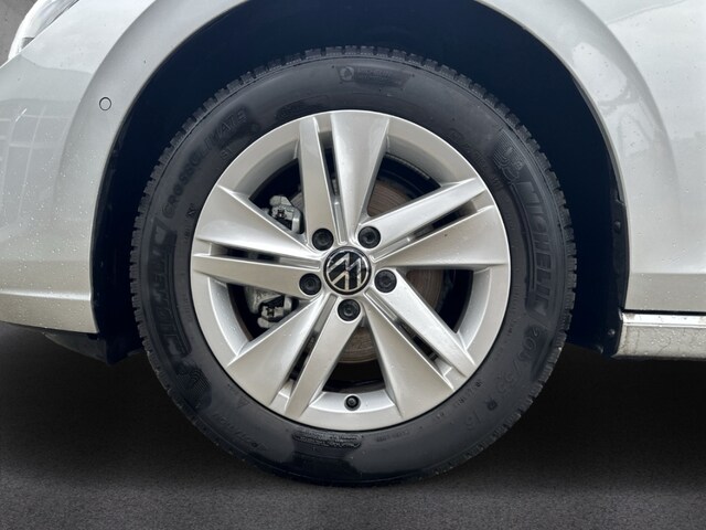 Volkswagen Golf DSG Life Variant