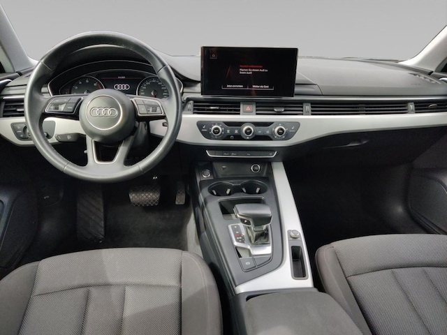 Audi A4 35 TFSI Avant S-Tronic