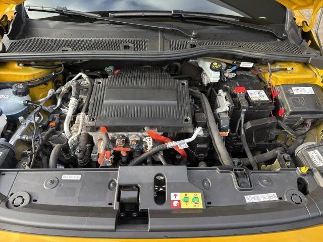 Peugeot E-208 Active Pack