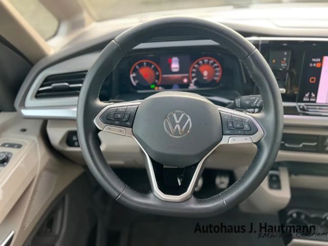 Volkswagen Multivan Lang Style T7