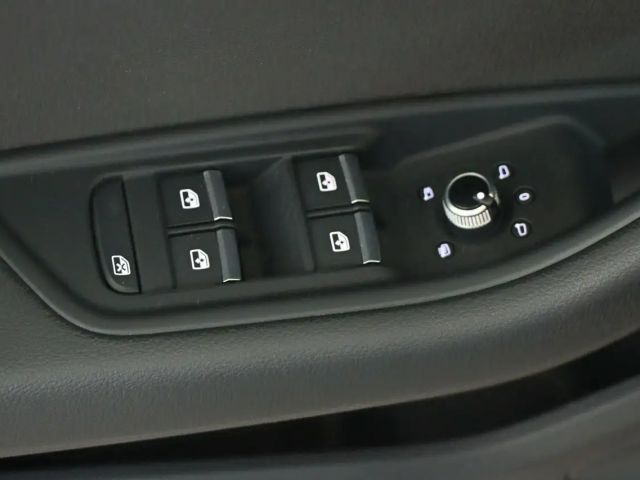 Audi A4 30 TDI Avant S-Tronic