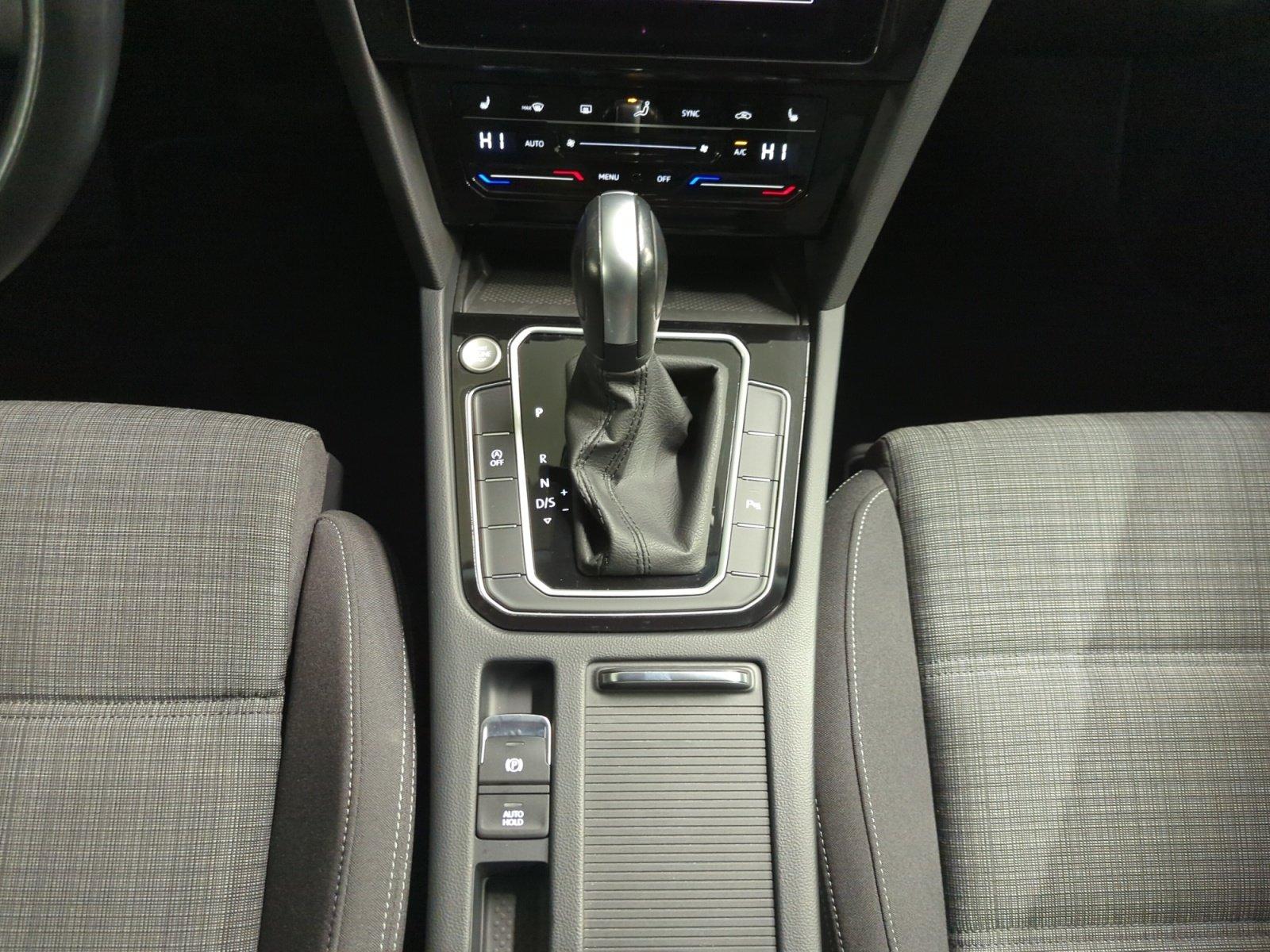 Volkswagen Passat 2.0 TDI Business DSG Variant