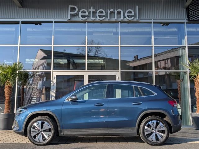 Mercedes-Benz EQA 300 4MATIC Progressive