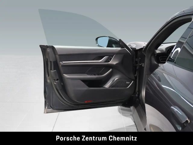 Porsche Taycan 4S Sport Turismo