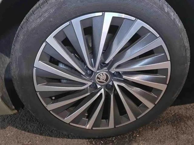 Skoda Superb TDI L&K STANDHZ PANO SITZBLF LEDER 360° ACC