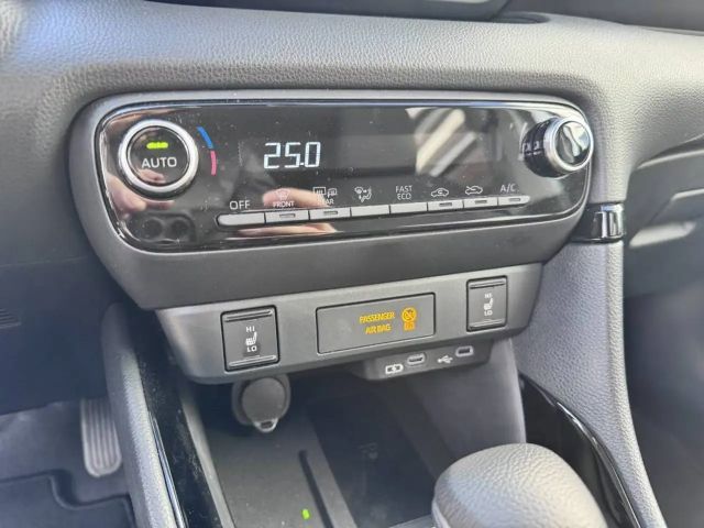 Toyota Yaris - 1,5 l. 116 Teamplayer + Comf + Safety